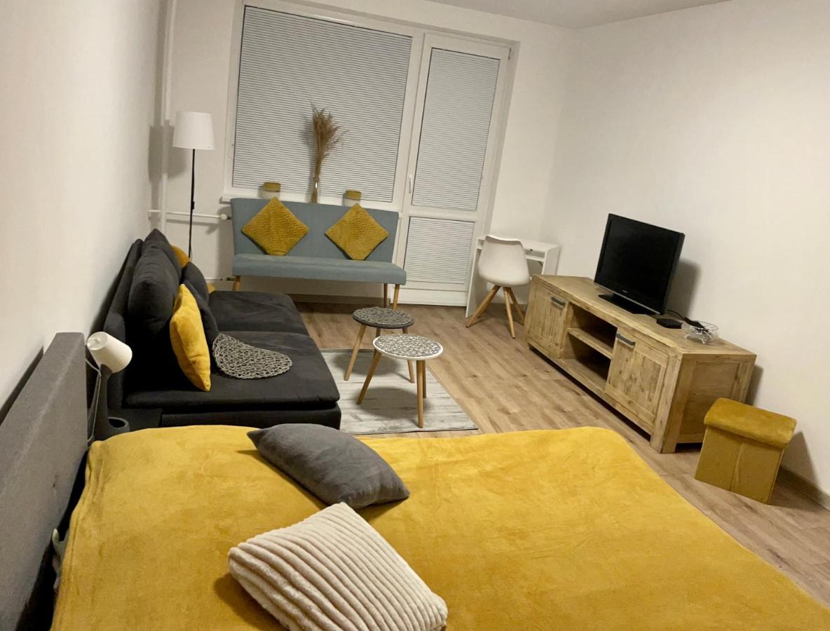 City Ela Center Košice Buitenkant foto